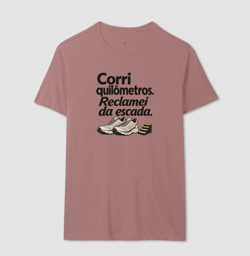 Camiseta Unissex - Escada Surpresa