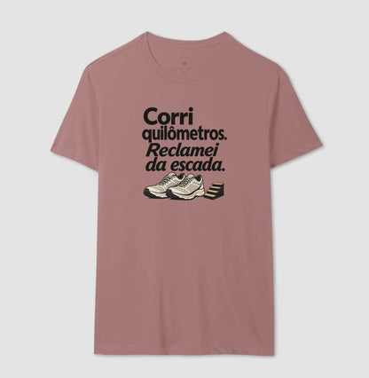 Camiseta Unissex - Escada Surpresa