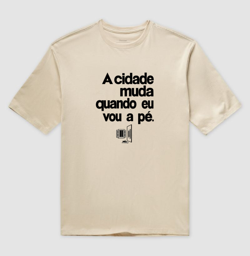 Camiseta Oversized - Outro Olhar, Areia