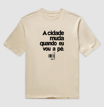 Camiseta Oversized - Outro Olhar, Areia